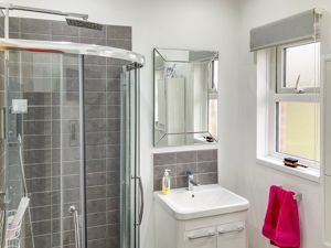 Photo 7- click for photo gallery